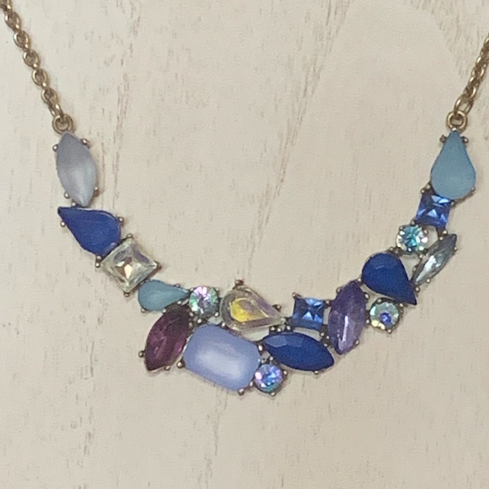 LOFT statement neclace